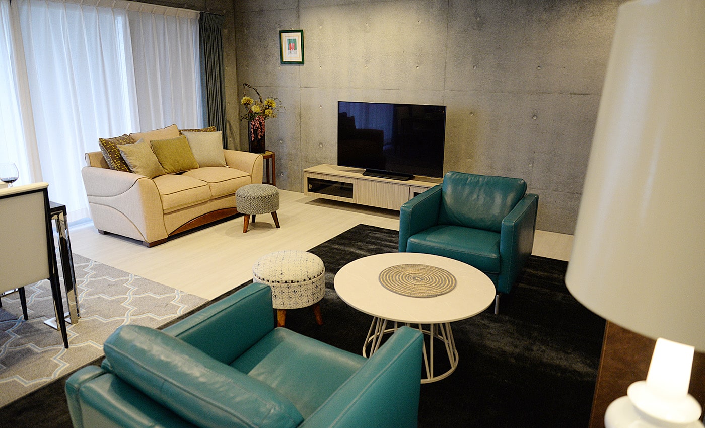 沖縄北谷コンドミニアムホテル リビング