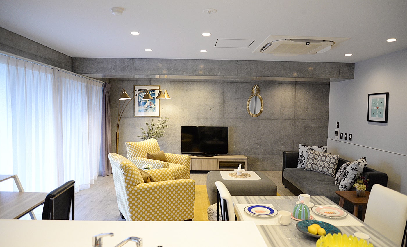 沖縄コンドミニアムタイプ　ホテル　リビング